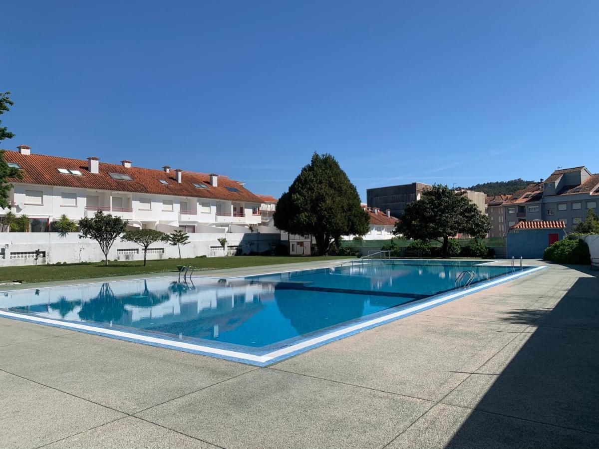 Urbanizacion Con Piscina Arnelas Sanxenxo Exteriér fotografie